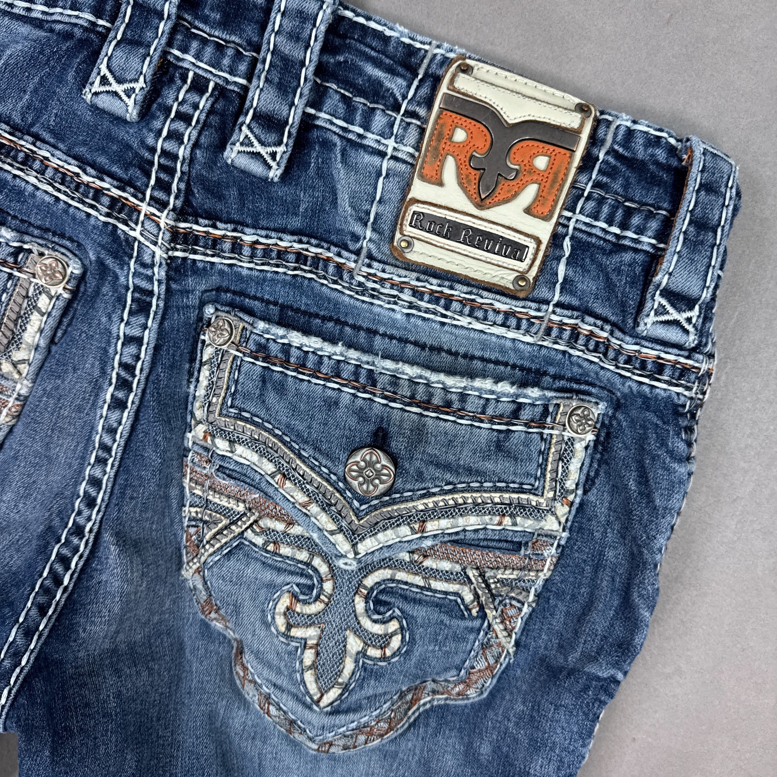 Rock Revival Jeans Mens 33×30 Blue Harmon Denim Pant Embroidery Thrashed Stretch