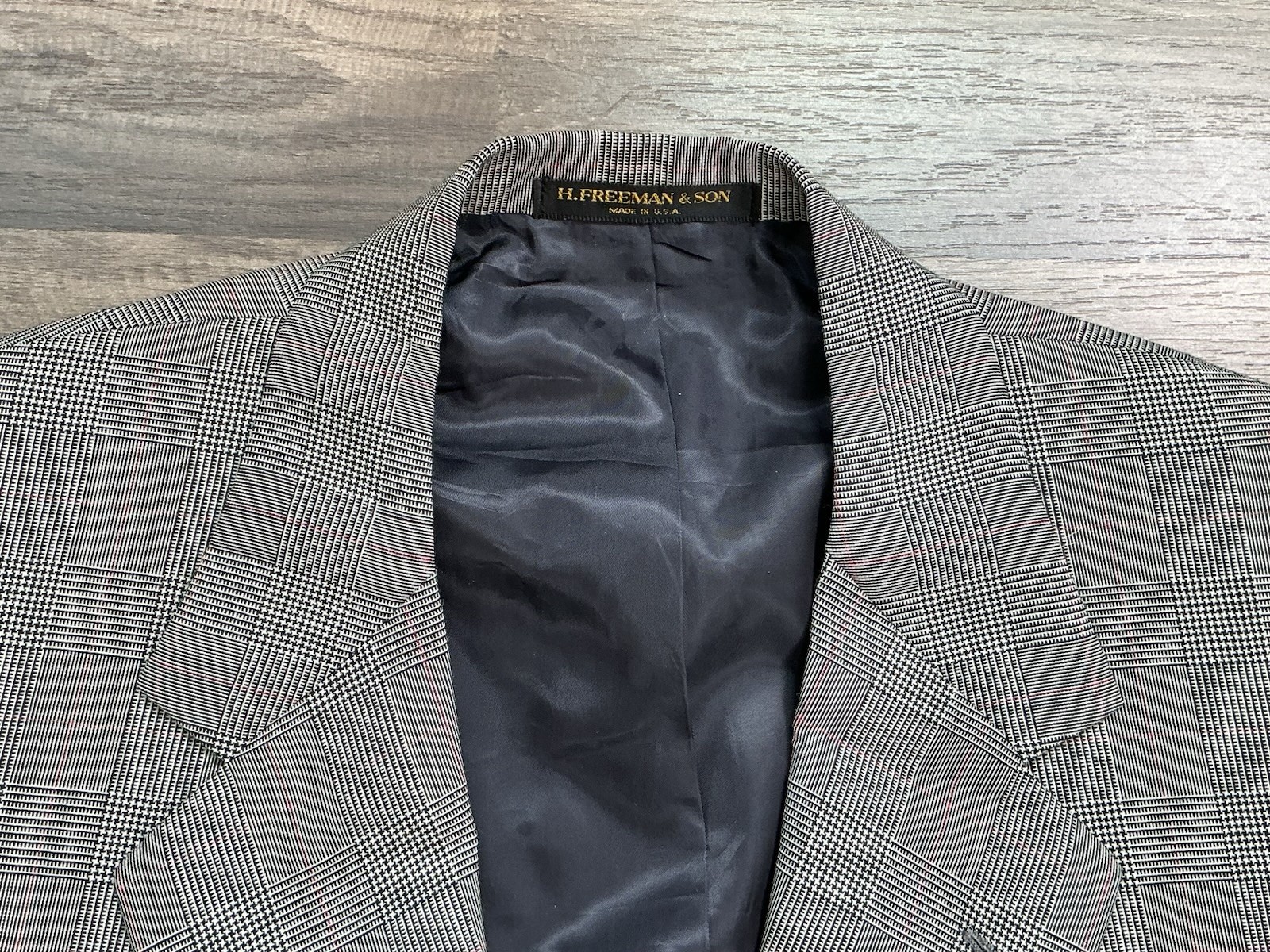 NWT $645 H. Freeman & Son Glen Plaid Black Gray Blazer 44R American Academia