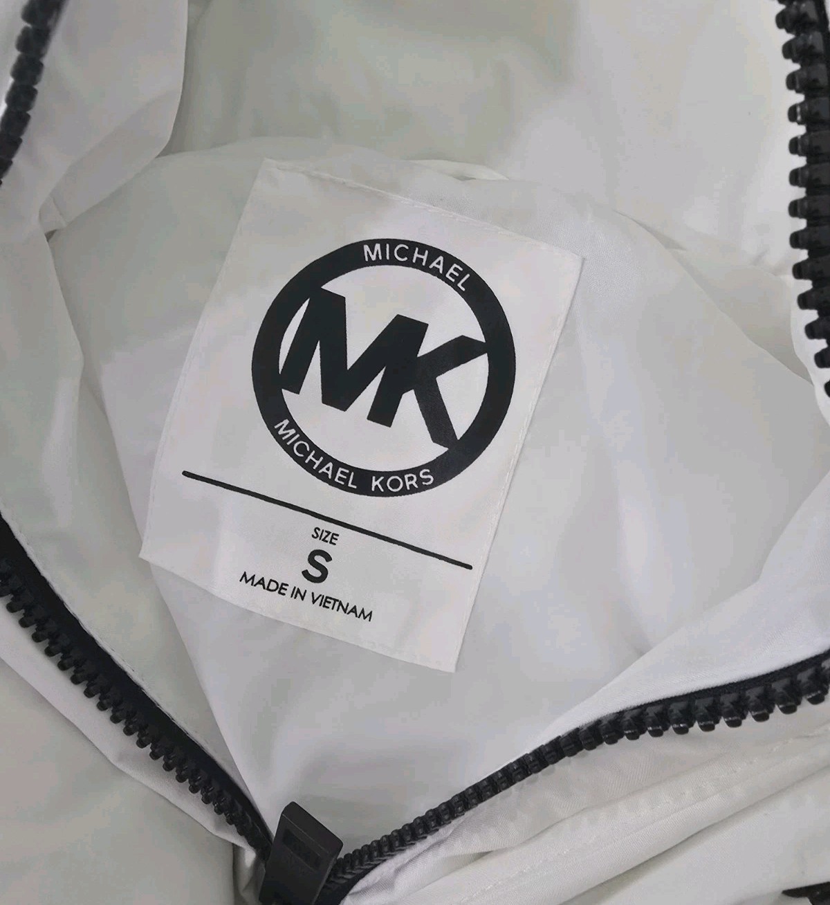 Michael Kors Women’s Belted Hooded Puffer Coat Faux Fur Trim Size S Retail $300