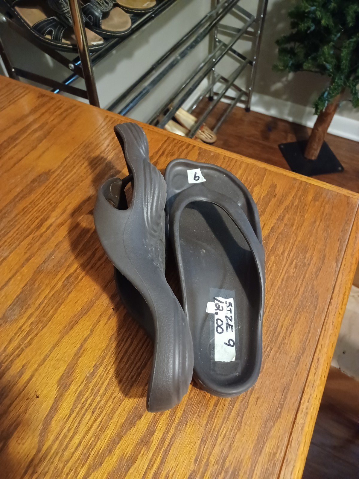 Womens Black Crocs Sandals size 9M