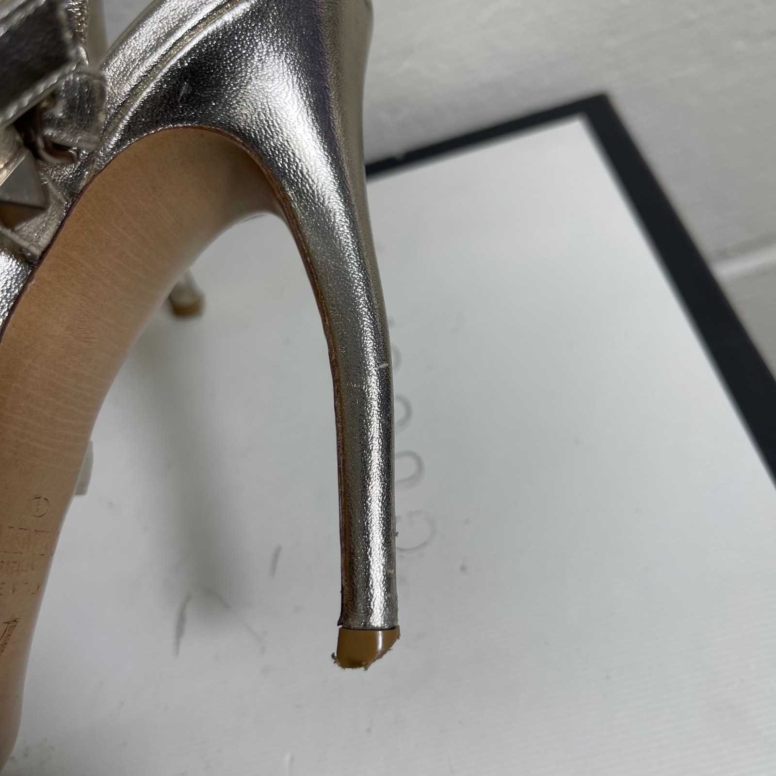 Valentino Garavani Silver Leather Rockstud Heels Sandals Women’s 37 EU/7 US