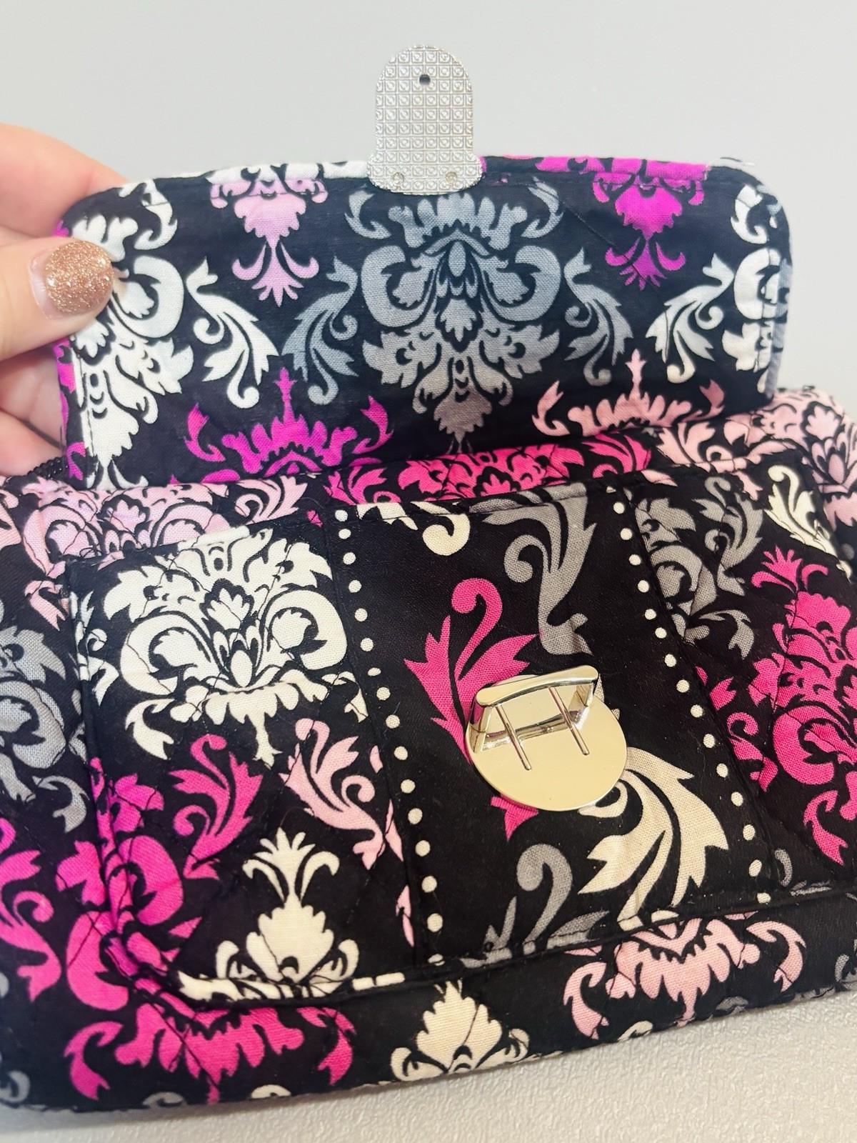 Pink Black White Paisley Quilted Push Lock Wallet, Wristlet Zip Storage Pretty￼