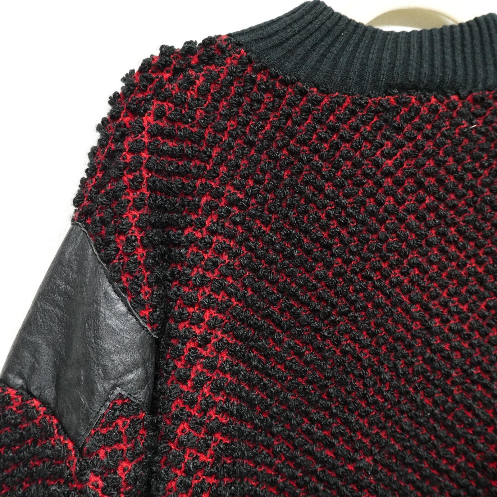 Vintage Mario Bellucci Sweater Mens XL Black Red Textured Leather Patch 90s