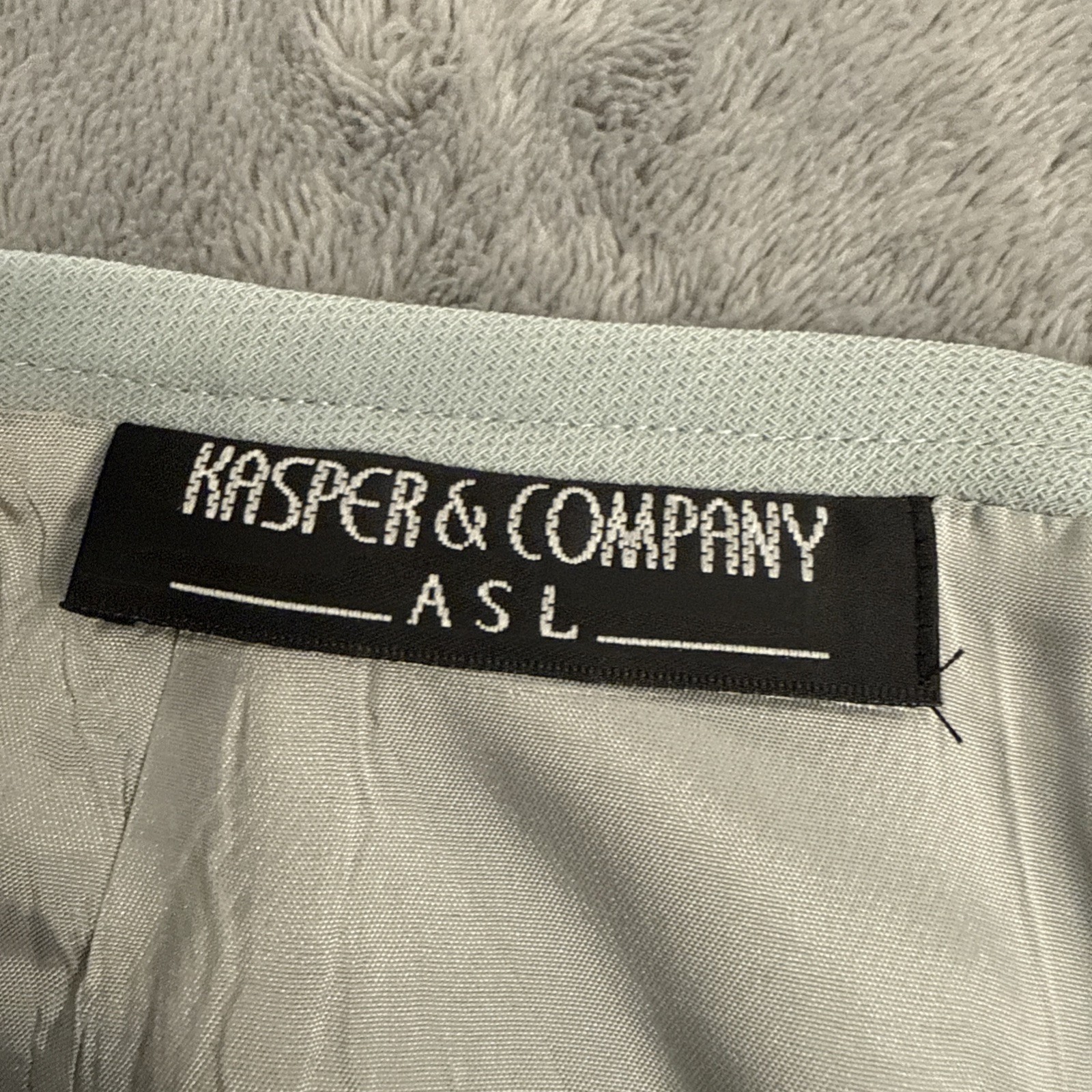 New Kasper Company ASL Knee Length Pencil Skirt Size 8 Greystone Gray Stretch