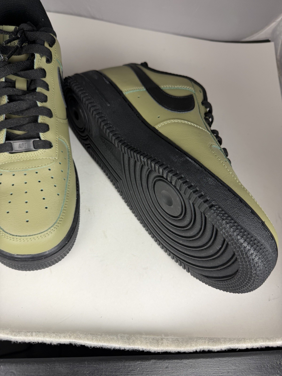 Nike Air Force 1 Olive Green Black CT7875-994 Men’s Size 10 New
