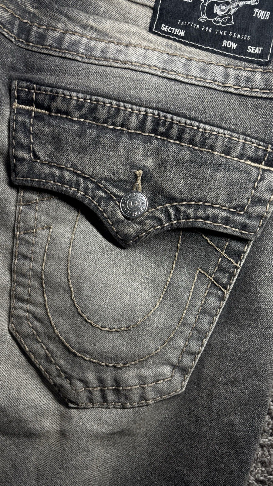 True Religion Men’s Gray Denim Jeans Relaxed Fit Mid Rise Straight Leg 5-Pocket
