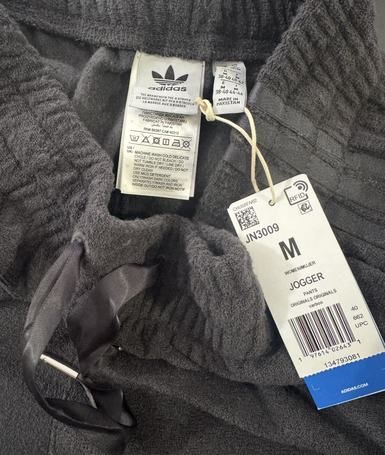 NWT adidas Women’s 2-Piece Grey Short Full-Zip Hoodie & Jogger Pants Set M