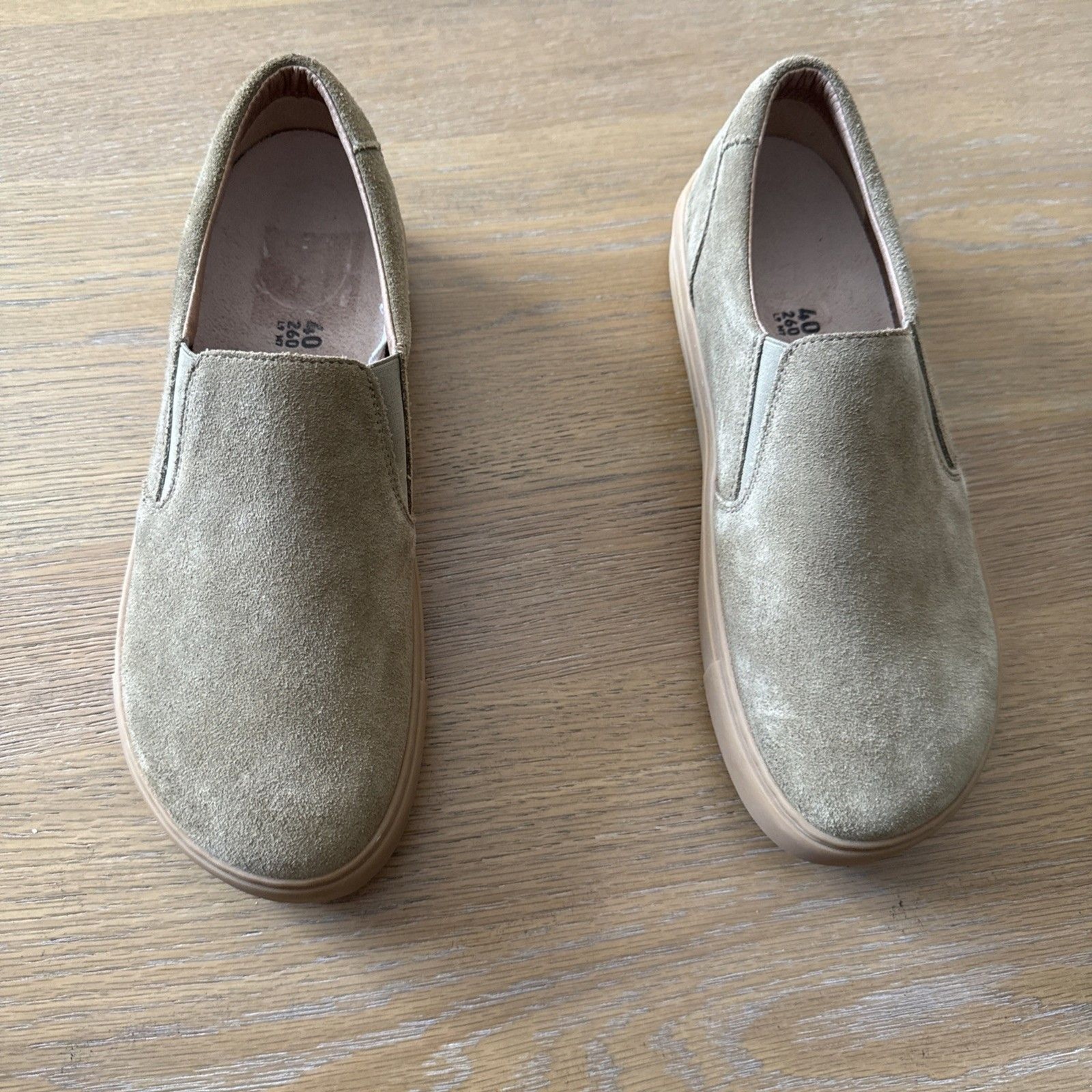 NWOB Birkenstock Callan Taupe Suede Slip On Loafers Sneakers W9 – M7 Comfort