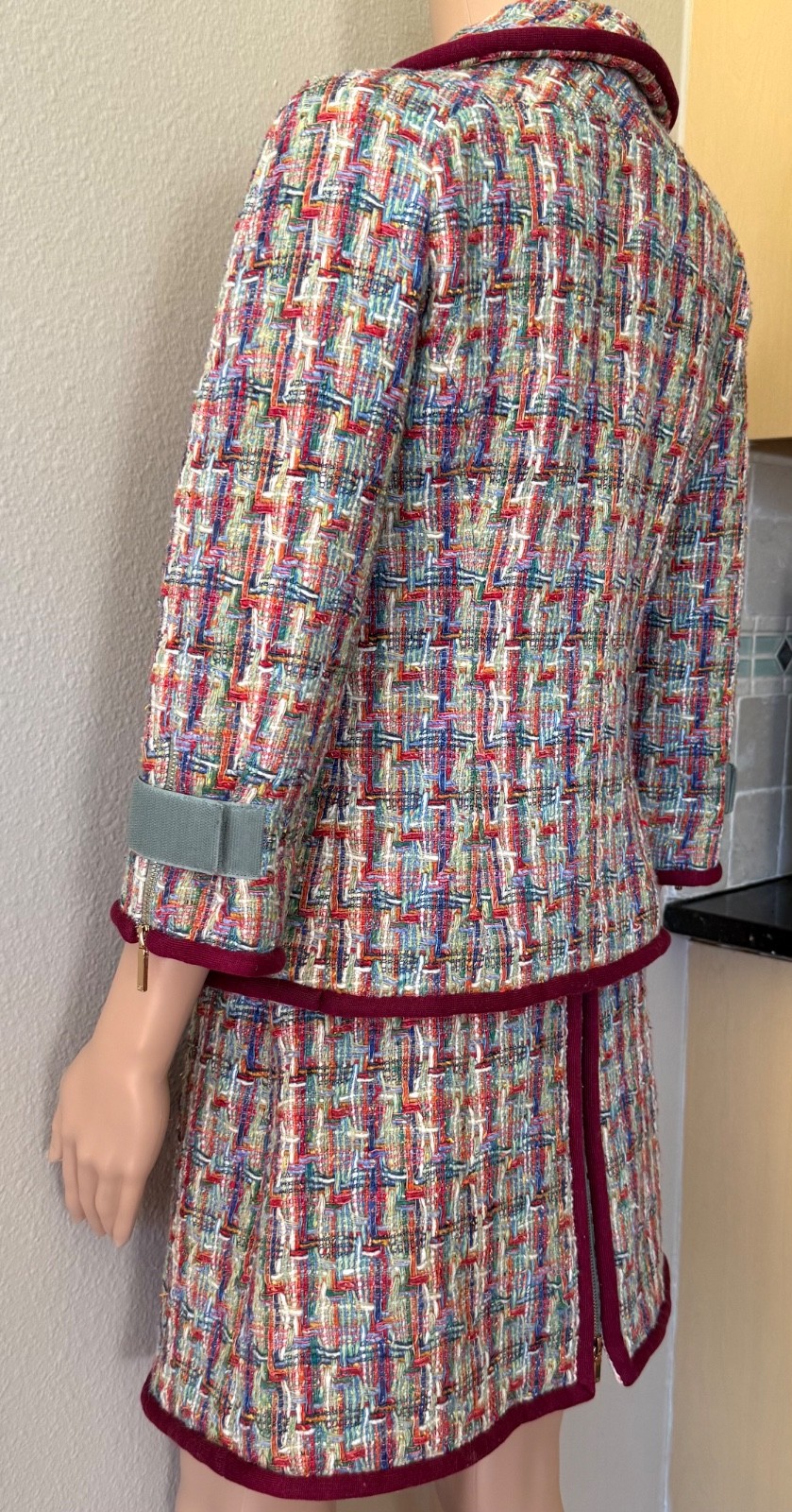11K Authentic Chanel 2017 Spring “Data Center” Runway Fantasy Tweed Skirt Suit
