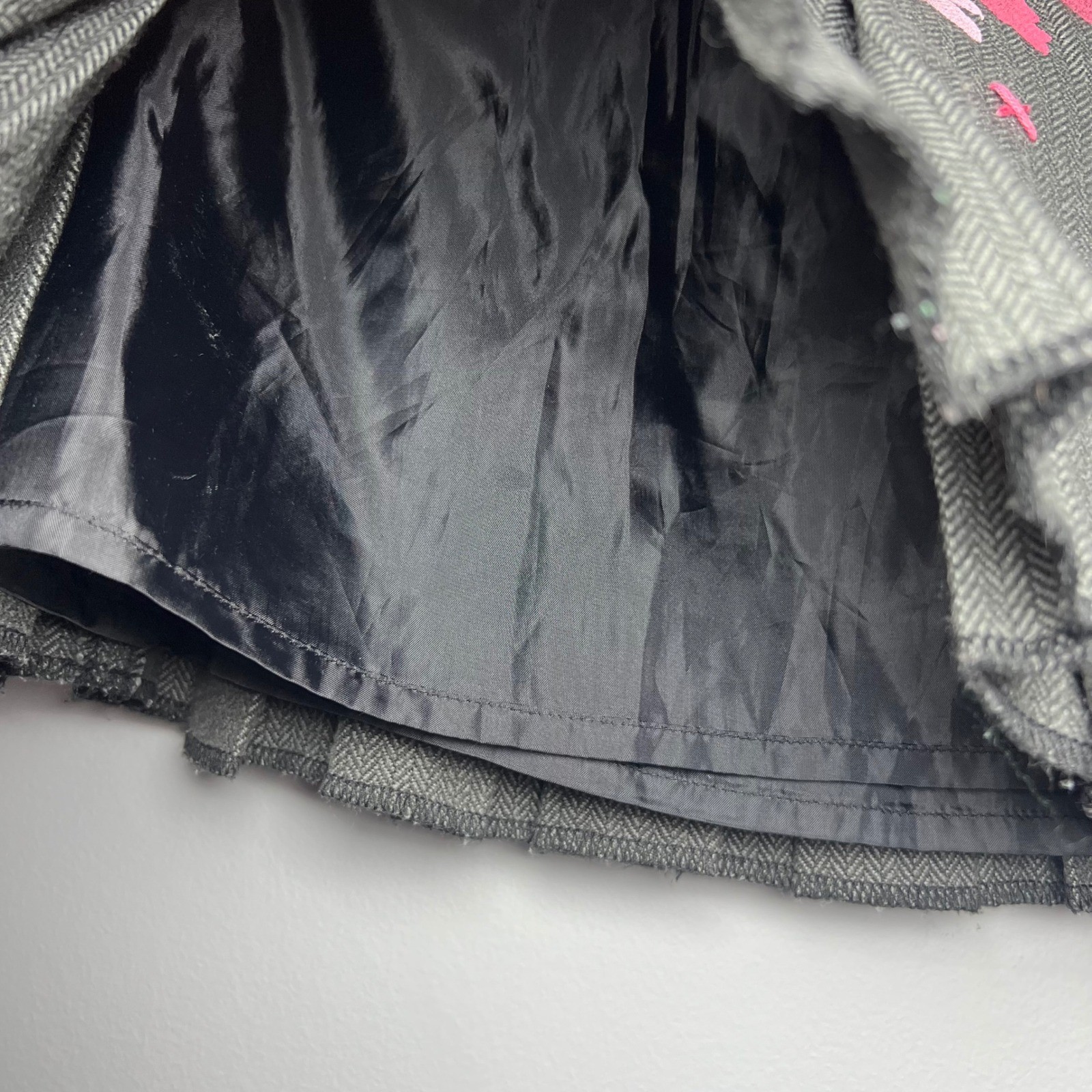 Wet Seal Pleated Mini Skirt Gray Herringbone Flower Size 3 Grunge Schoolgirl