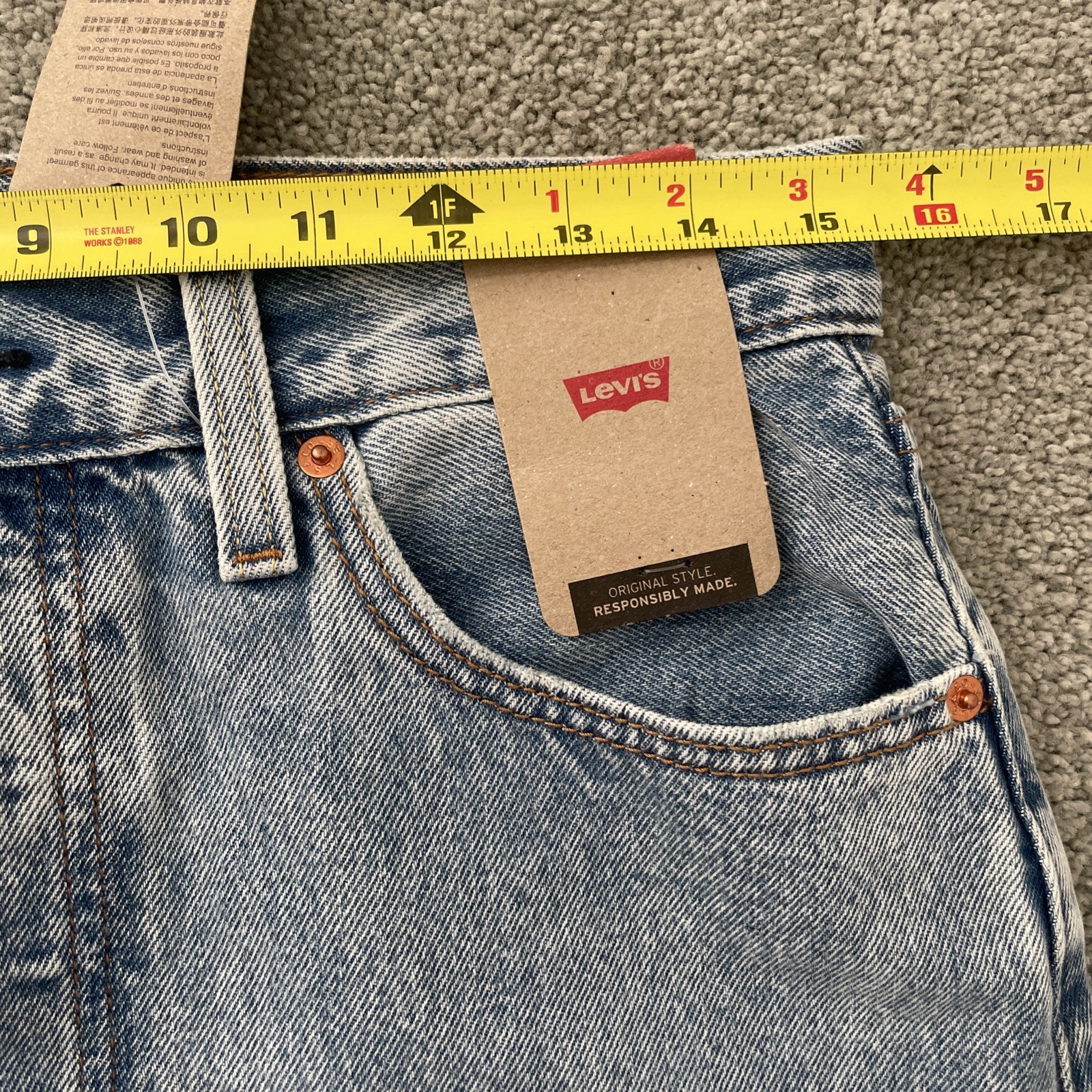 Levi’s Women’s Icon Long Jeans Maxi Slit Skirt Tag Sz. 28 Measured 30 Inch Waist