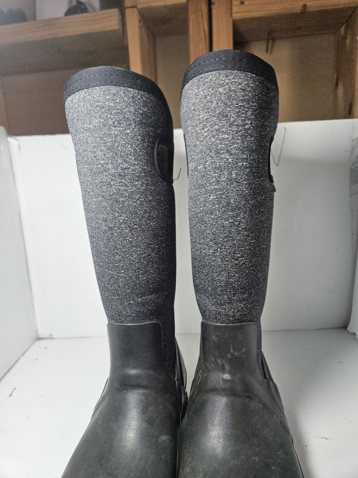 BOGS Womens Size 7 Boots Gray Crandall Lace Waterproof Muck Insulated Neoprene