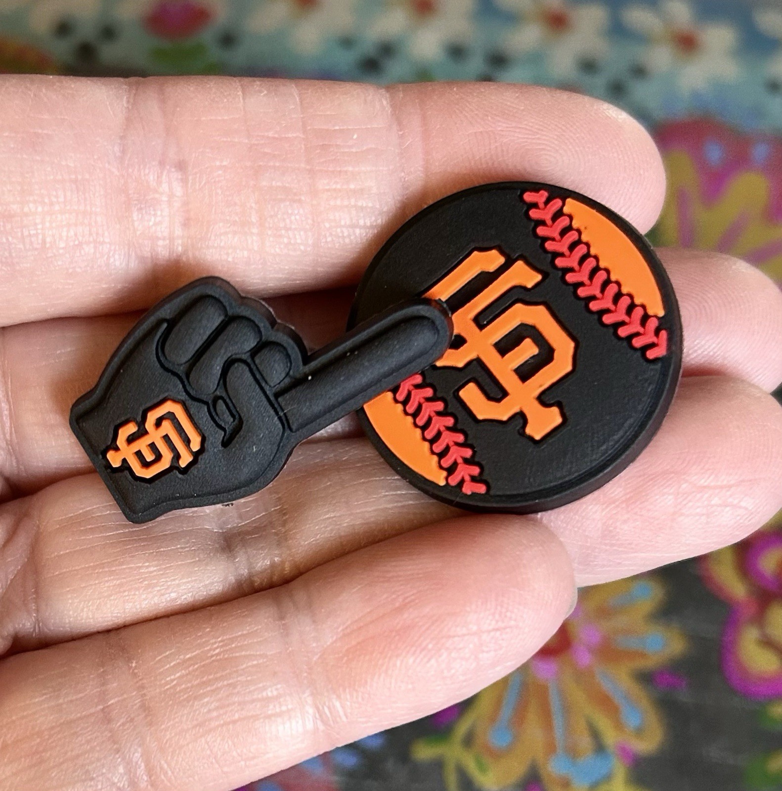 NEW 10 Piece SAN FRANCISCO Baseball Team Shoe Charms Clog Decorations PVC