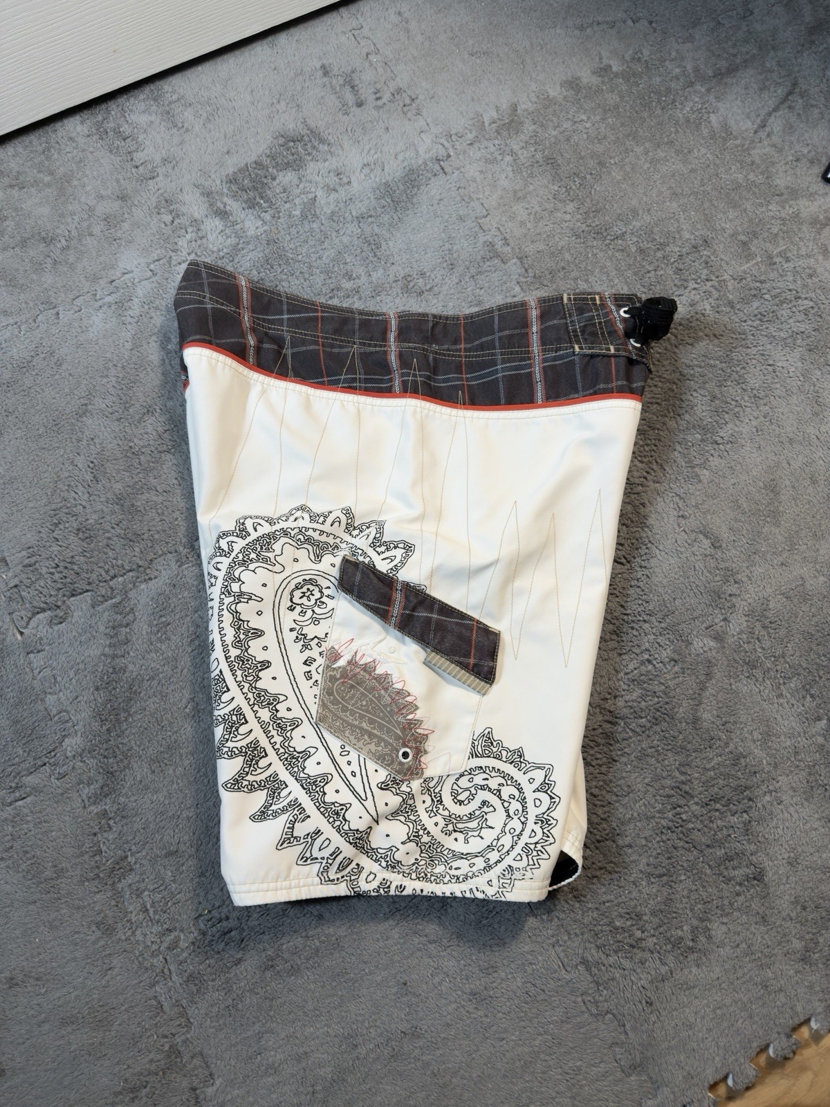 Rusty Men’s Boardshorts Paisley White/Gray/Black/Red Size 36 Drawstring