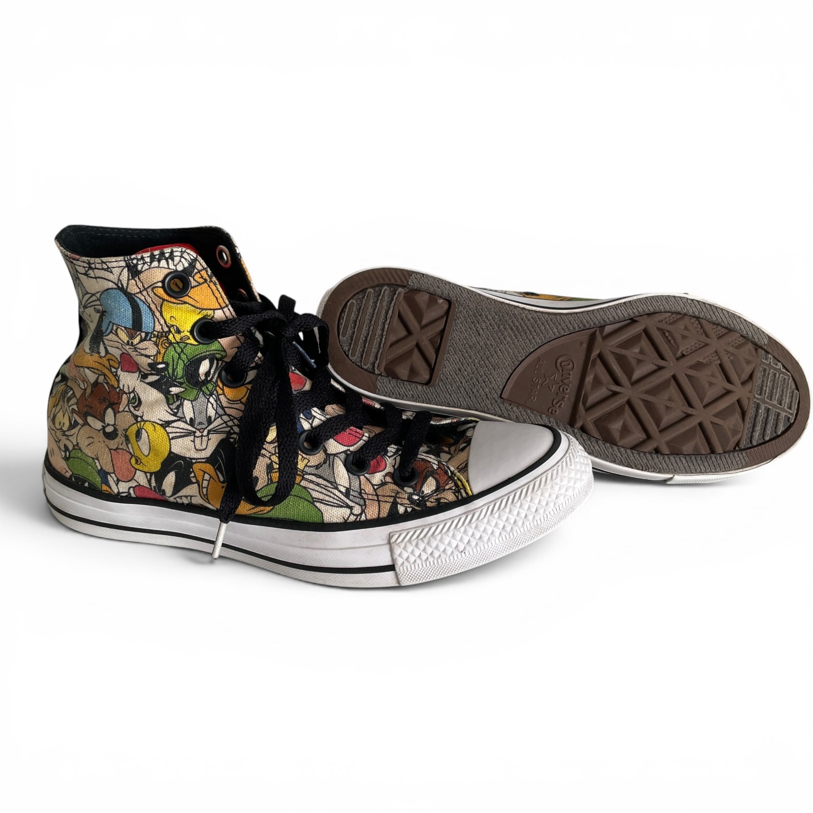 Converse Chuck Taylor All Star Looney Tunes 158235F High Top Men 5 Women 7