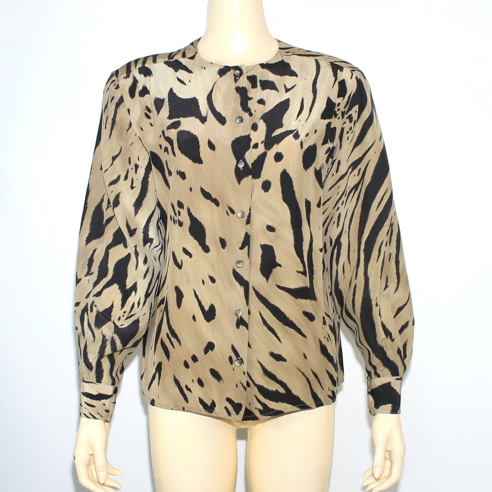 VTG Jones New York Women’s 100% Silk Zebra Shirt Shoulder Pads Crew Neck Size 8
