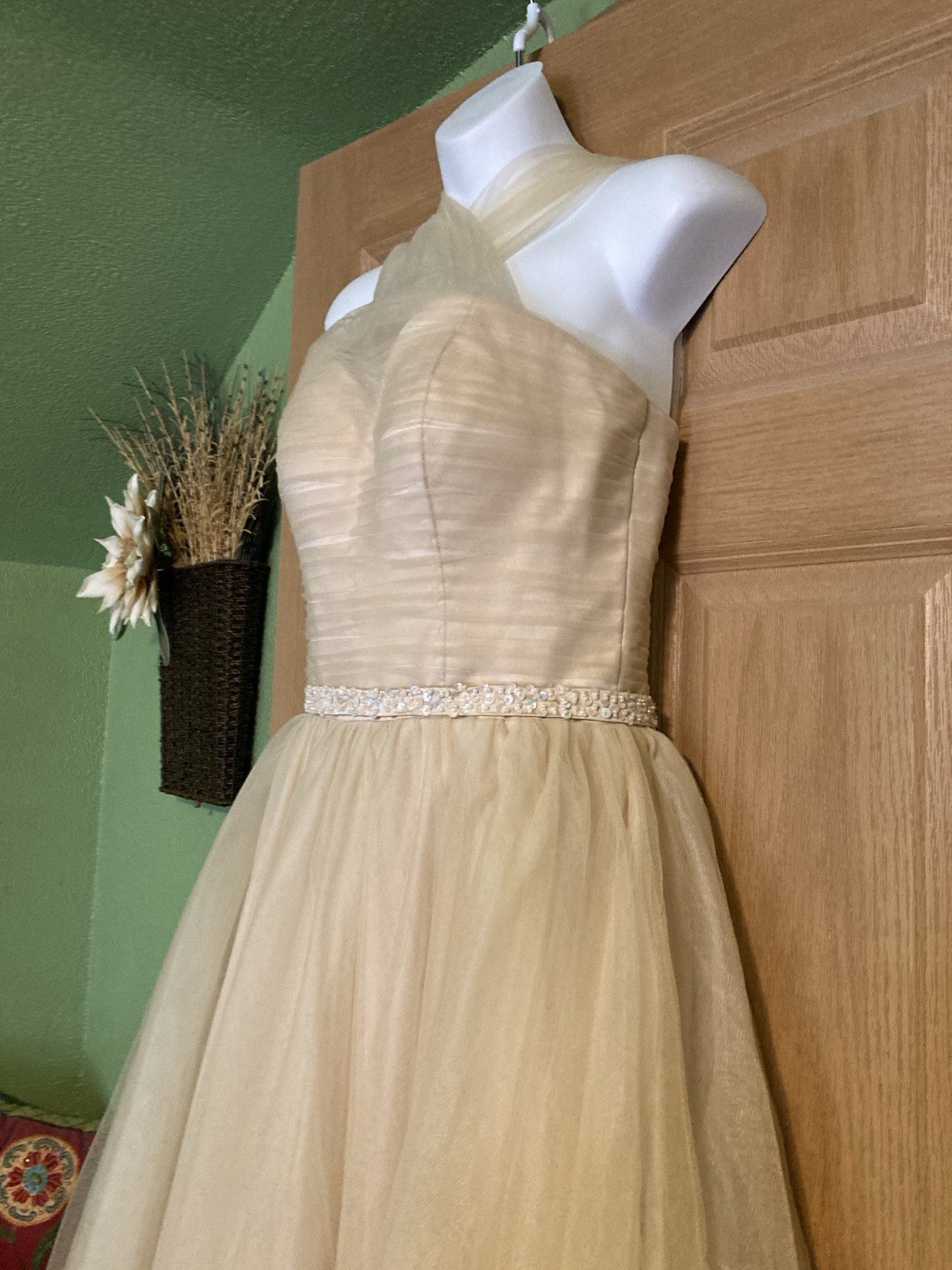 Unbranded Small Light Champagne Gold Sleeveless Net Tulle Maxi Gown