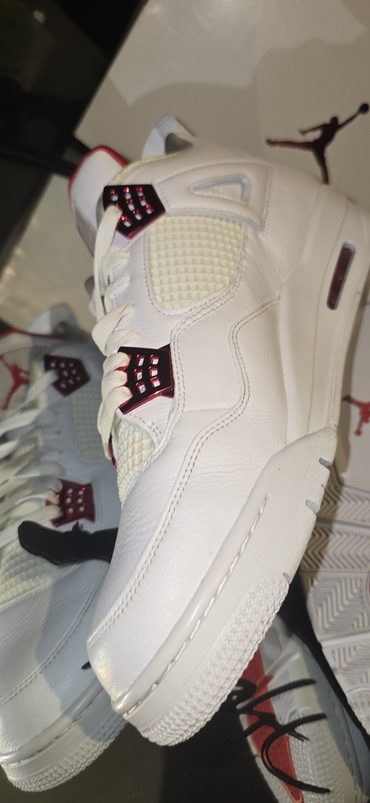 Air Jordan 4 Retro “Metallic Red” (2020) in US Size 15. OG BOX / 9.2/10