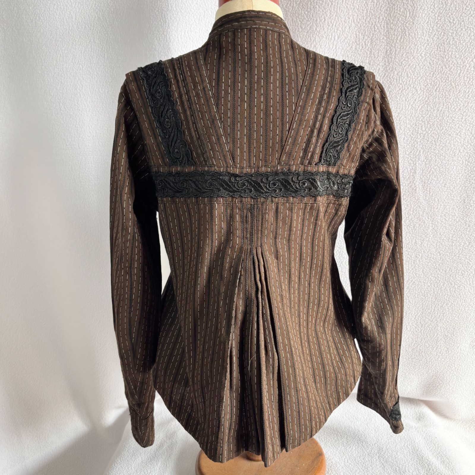Vintage Hungarian Flared Boho Traditional Folk Blouse