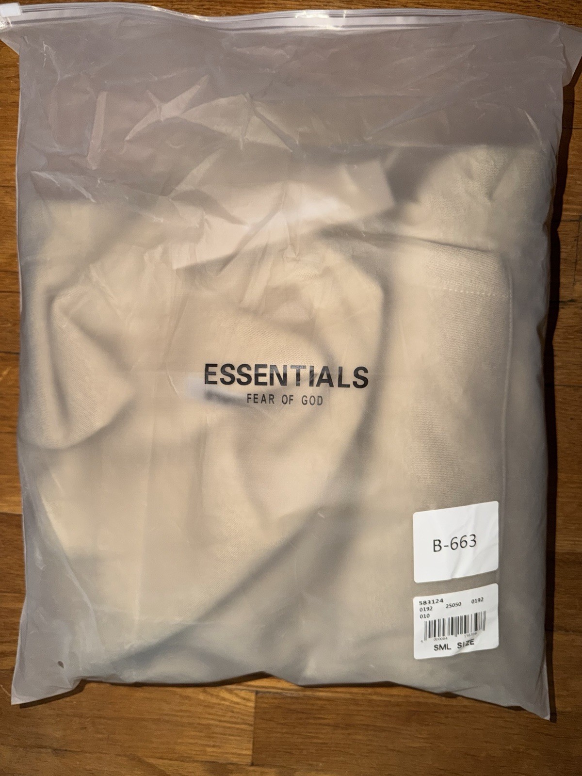 Essentials Fear of God Essentials Beige Logo Pullover Hoodie Pockets Men S