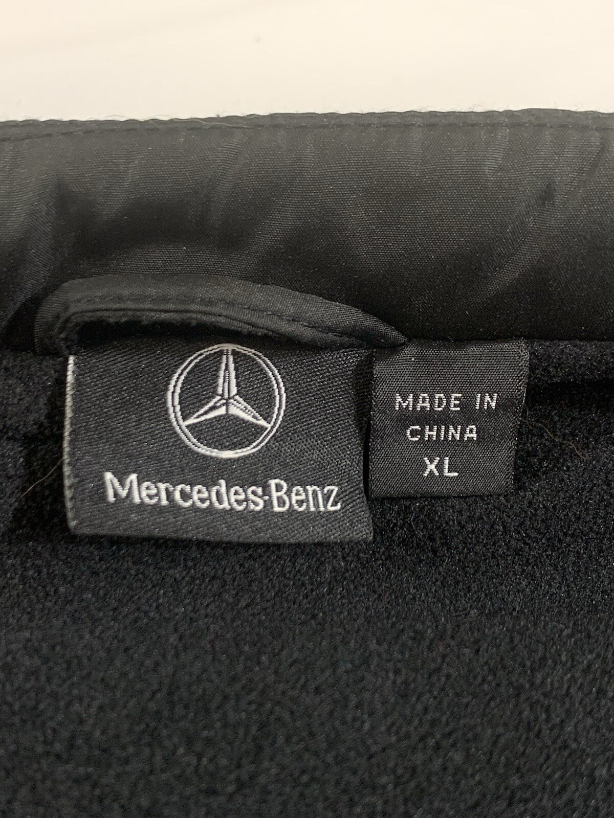 Mercedes-Benz Jacket Women’s XL Black Softshell Full Zip USA Collection