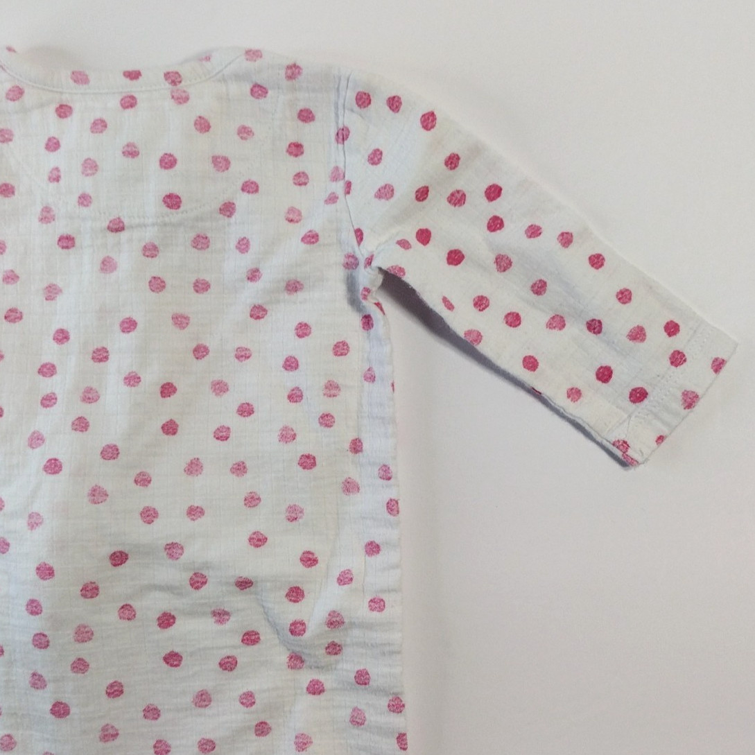 KeaBabies Soothe Zippy Swaddle Wrap 0-3M & Aden Girls Footed Sleeper 0-3M Pink