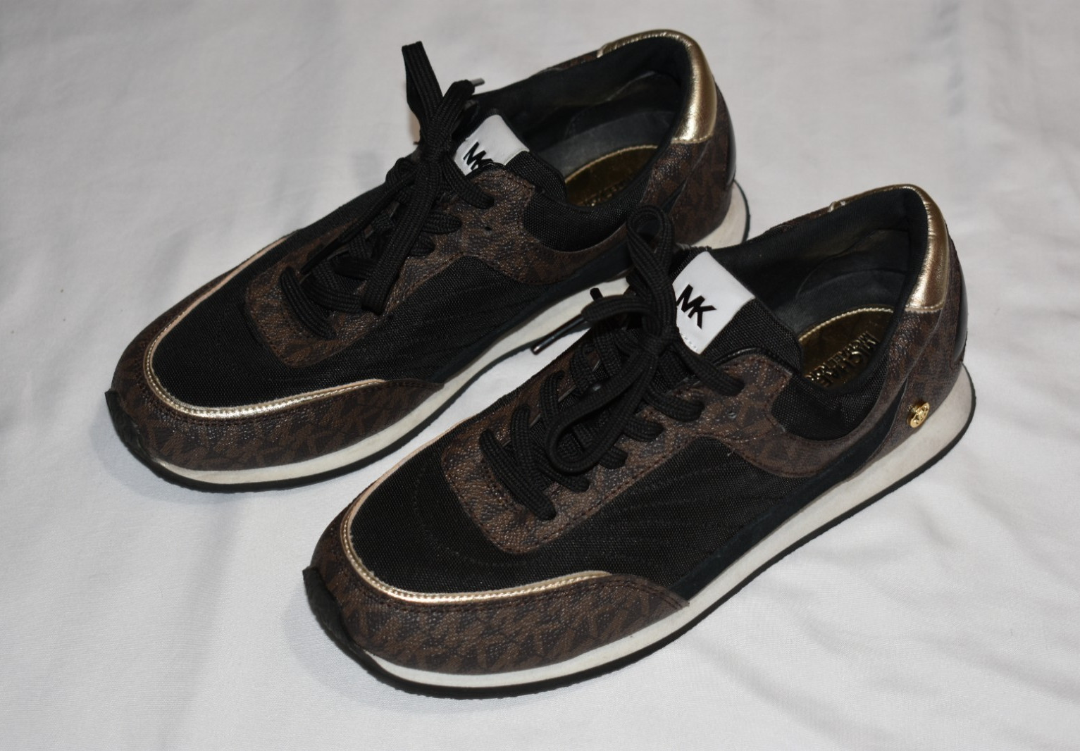 Michael Kors Women’s Callan Trainer Brown/Black/Gold Logo LS21J Size 8