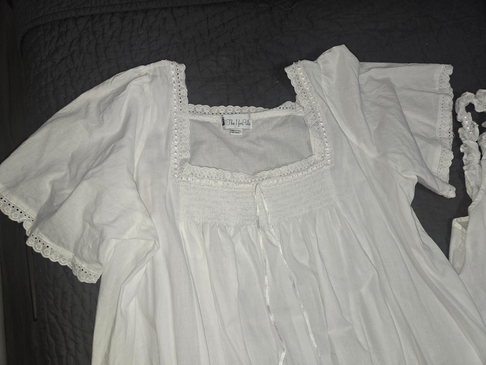 3pc Victorian The 1 for U – Long Sleeve Embroidered Robe & 2 Nightgowns XXXL us