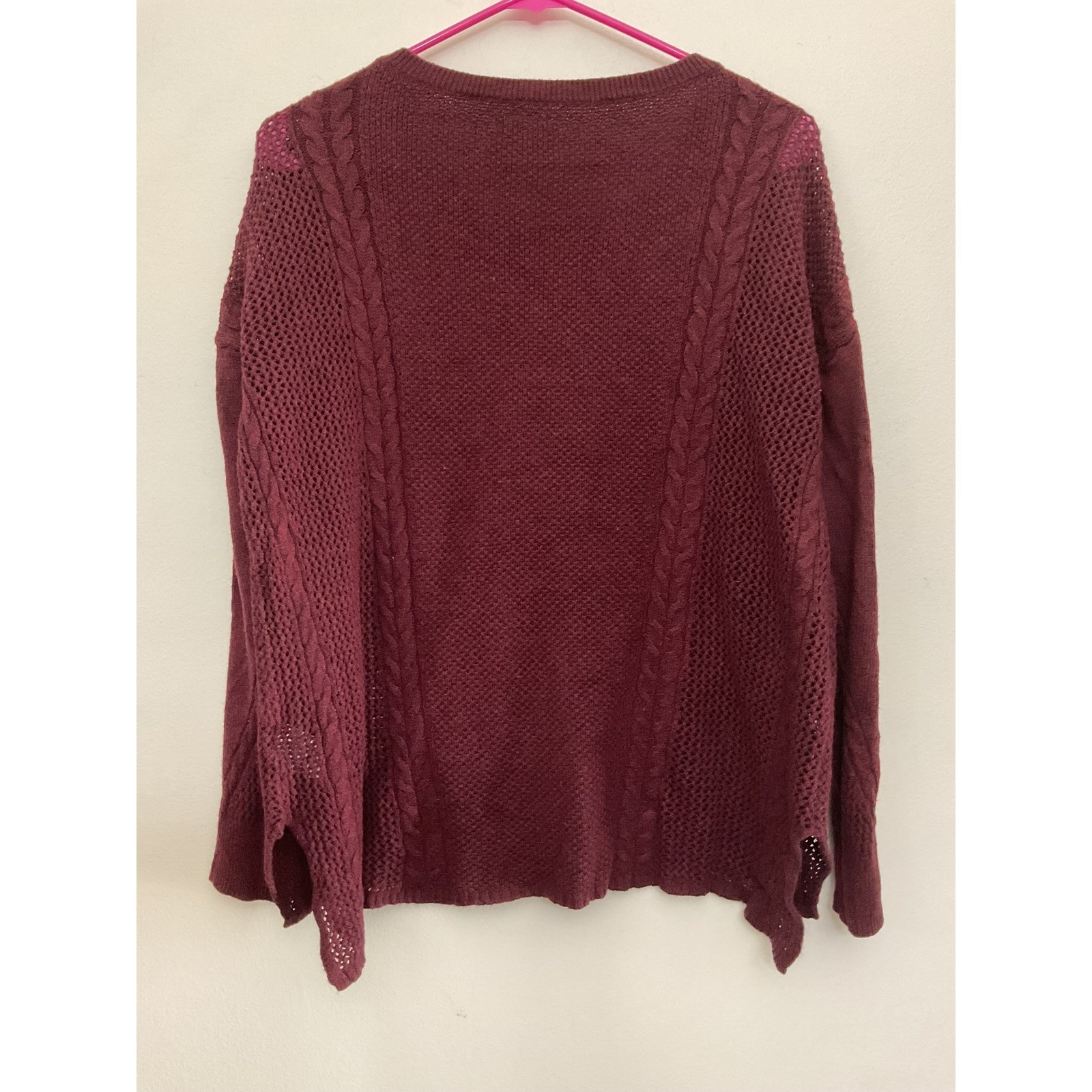 American Eagle Outfitters Sweater Medium Burgundy Cable Knit Pullover LS