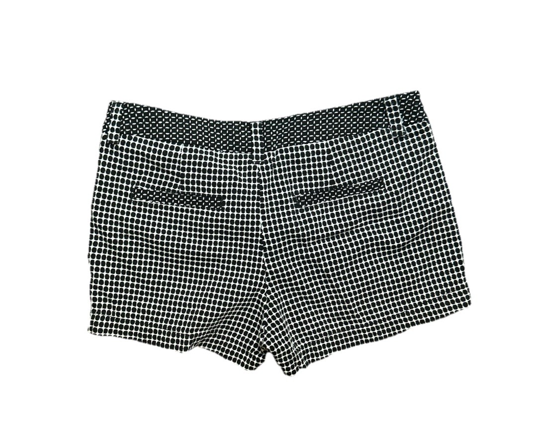 Merona Women’s Shorts Black And White Stitch Design Print Size 4, 100% Cotton