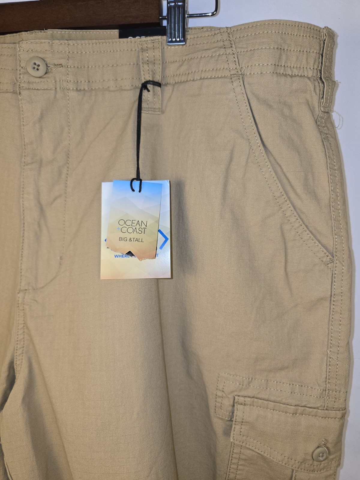 Men’s Ocean Coast Big & Tall NWT Khaki Cargo Flex Comfort Waistband Shorts 44