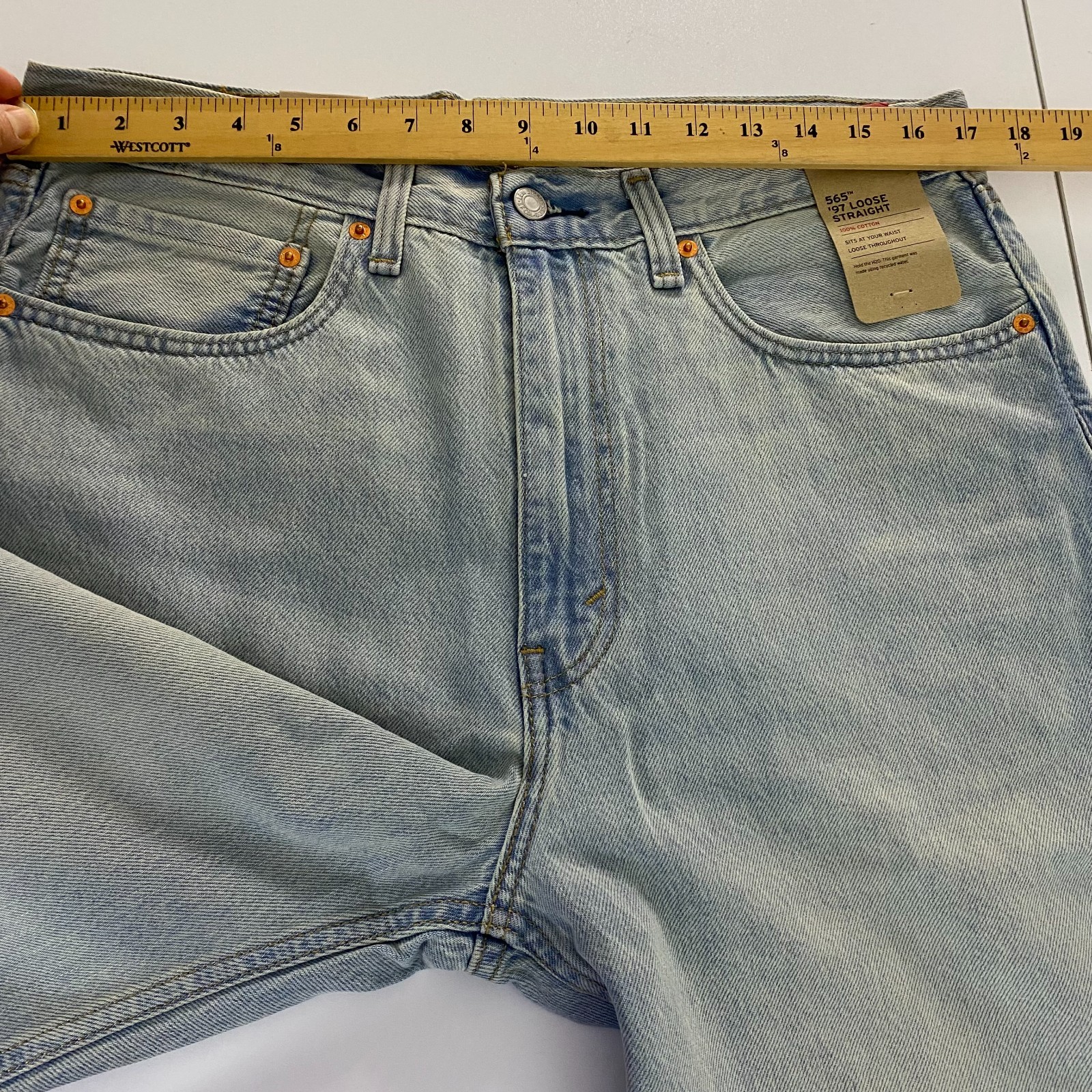 Levis 565 Jeans Mens 34×32 Loose Straight Leg Fit 100% Cotton Denim Light Wash