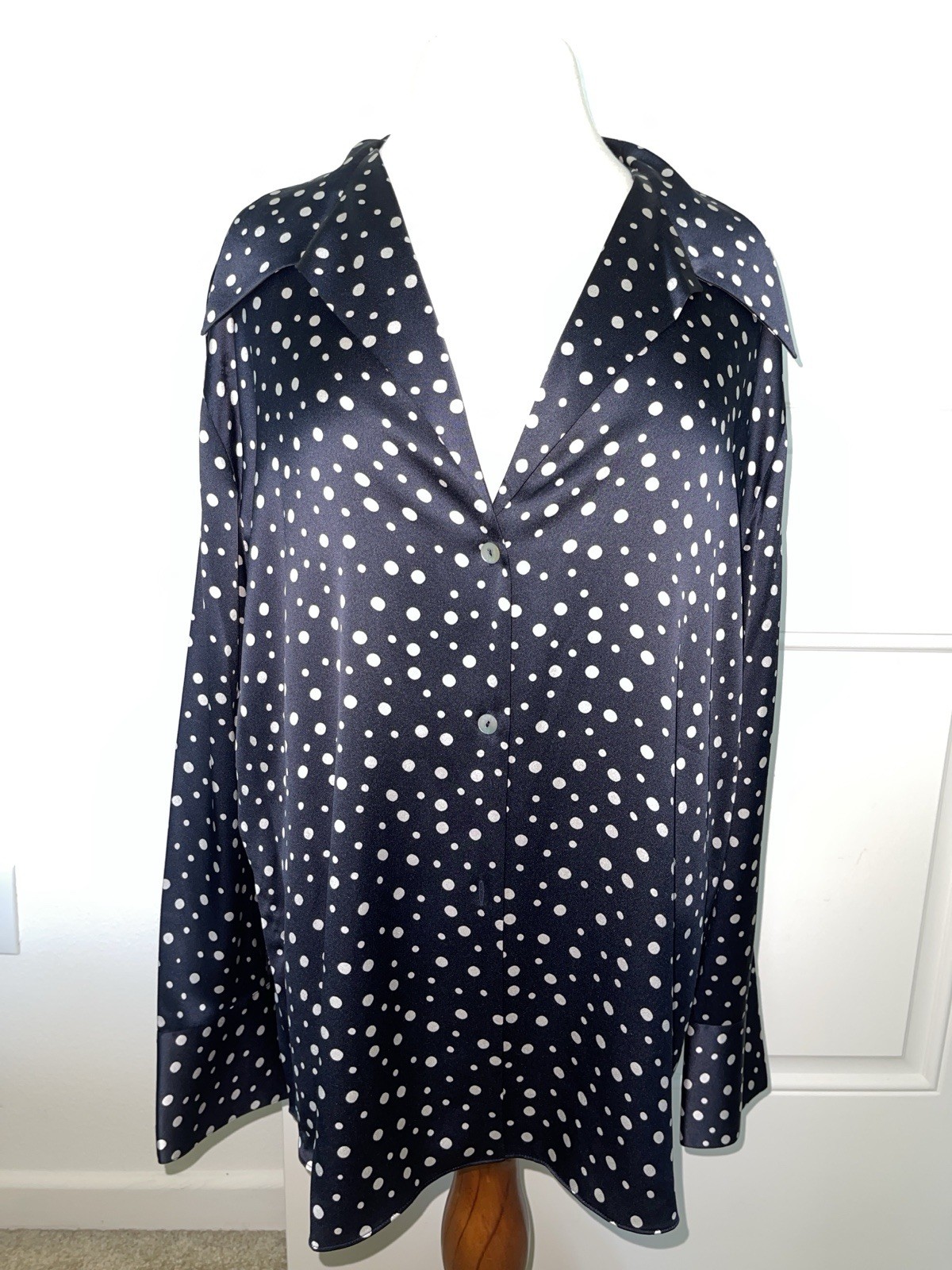 VINCE Camp Collar 100% Silk Deep Marine/Navy Blue Polka Dot Blouse 2X
