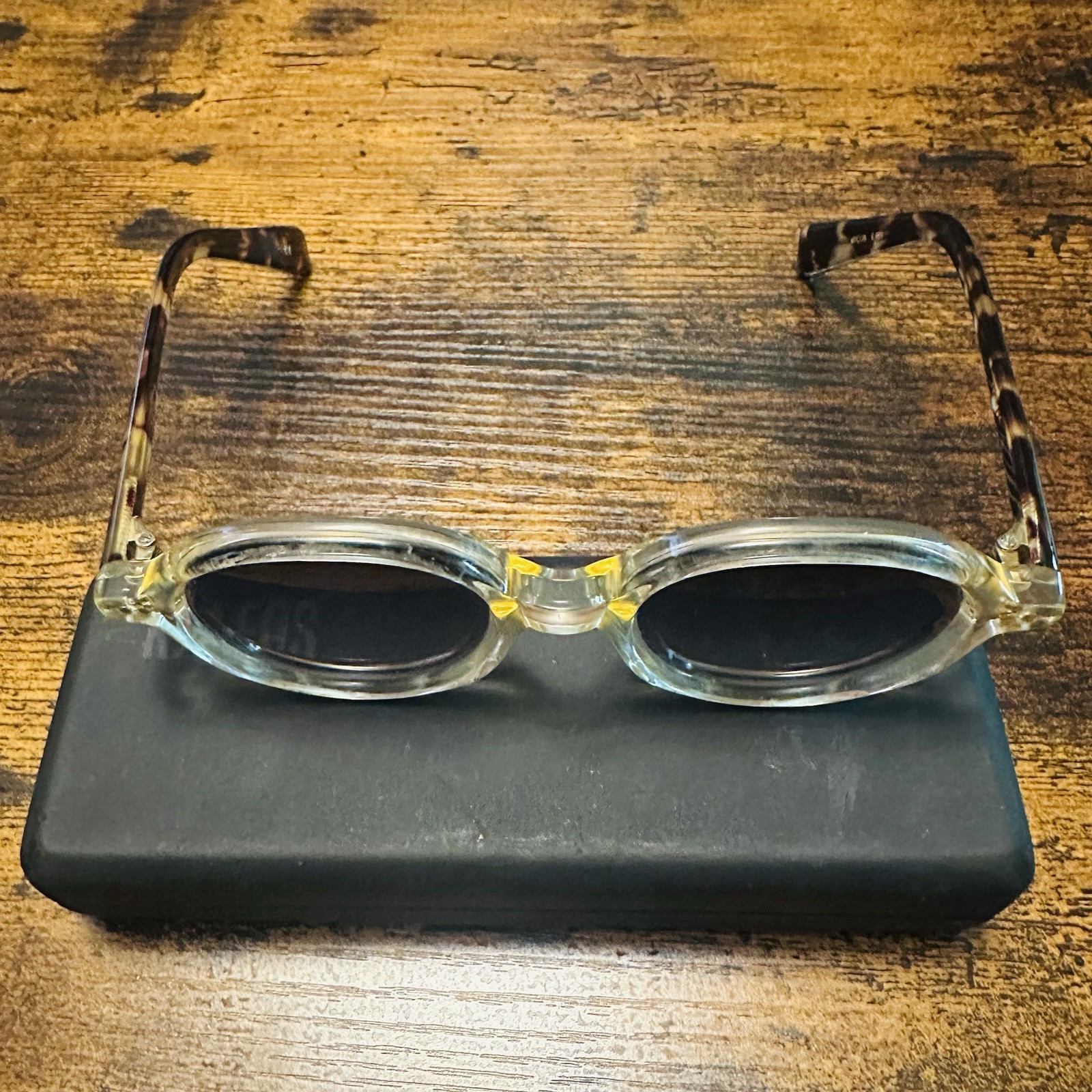 Kaleos – Peterson – C002 Designer Sunglasses Black, Brown, Champagne, Unisex