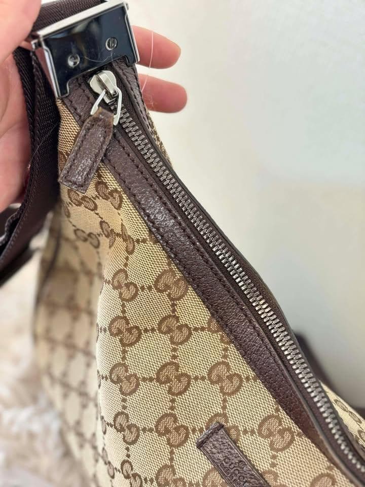 Gucci Half Moon Shoulder Bag Gift Present 0607b