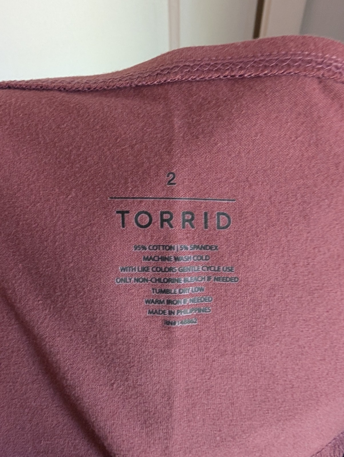 Torrid Women’s Size 2x Mauve Peplum Halter Top