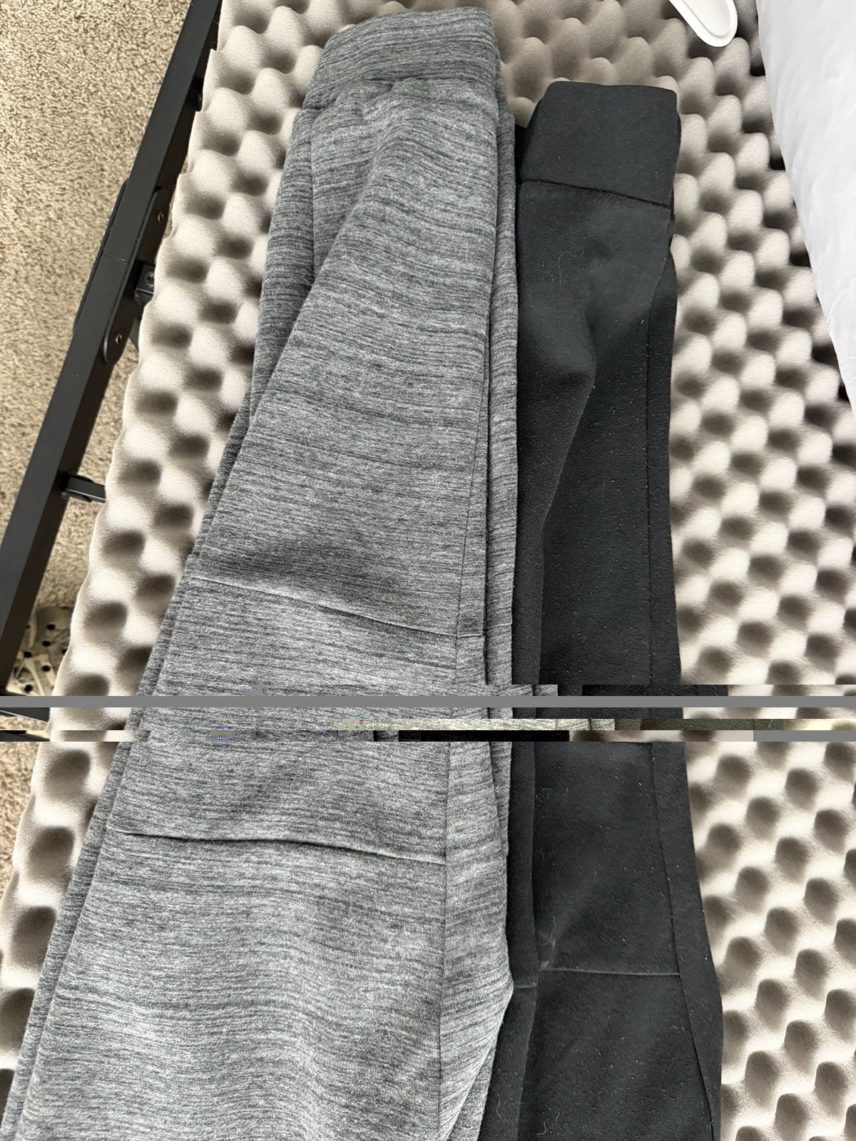 2 Pairs Russell Fusion Men’s Jogger Pants Black/Gray M 32-34 Drawstring Pockets