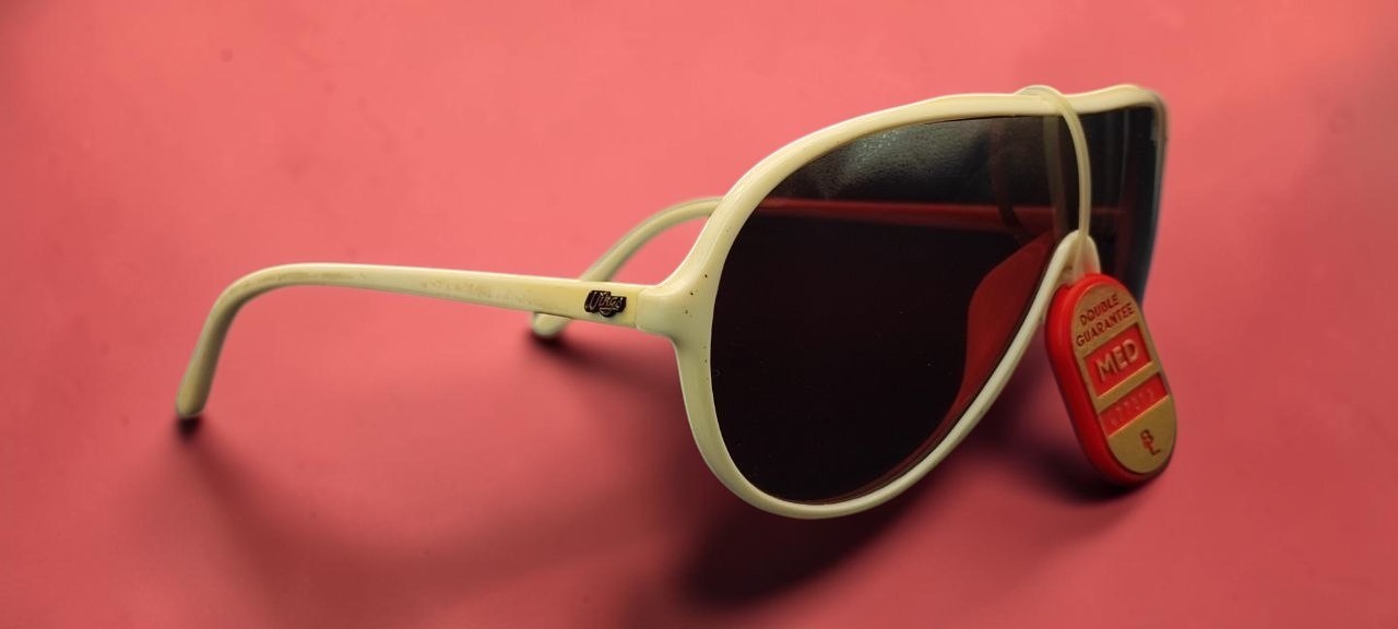 Vintage Bausch & Lomb Wings Aviator Sunglasses White Red Lens France NOS Rare