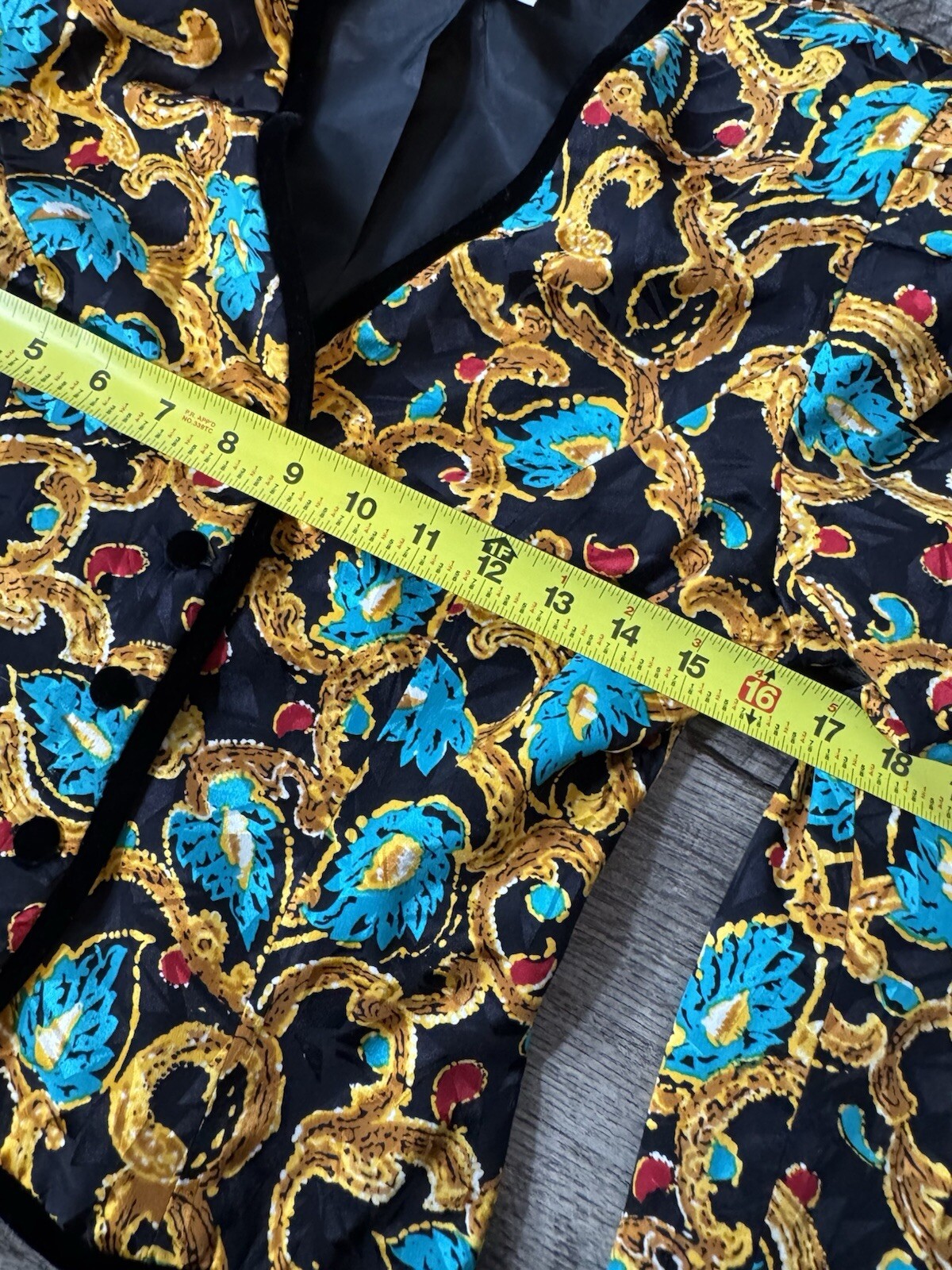 Maggy London 100% Silk Colorfull Retro Uniform Size 4 Cropped Puffed Shoulder