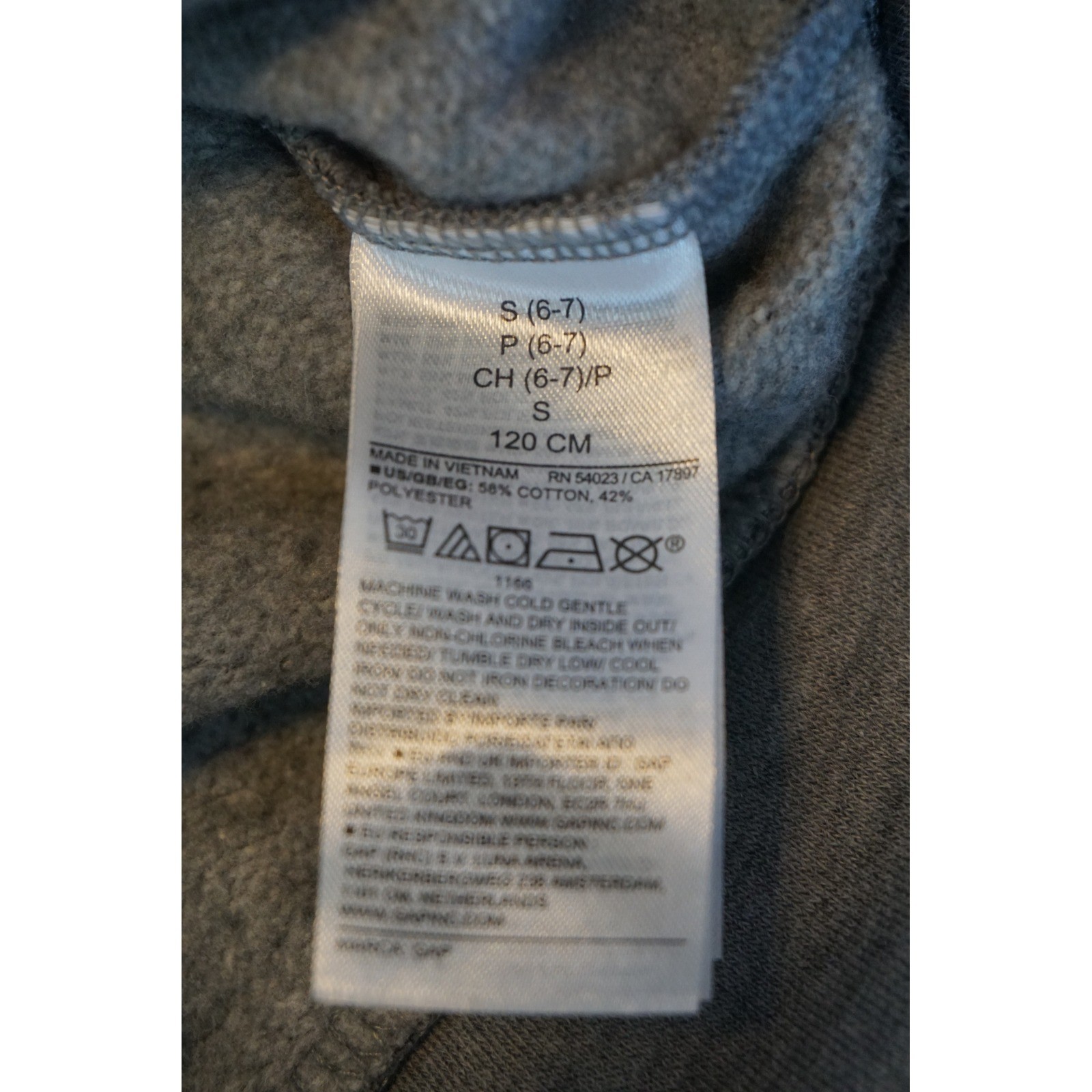Gap Kids Bear Heart Logo Sweatshirt Gray Heather Crewneck Size S 6-7