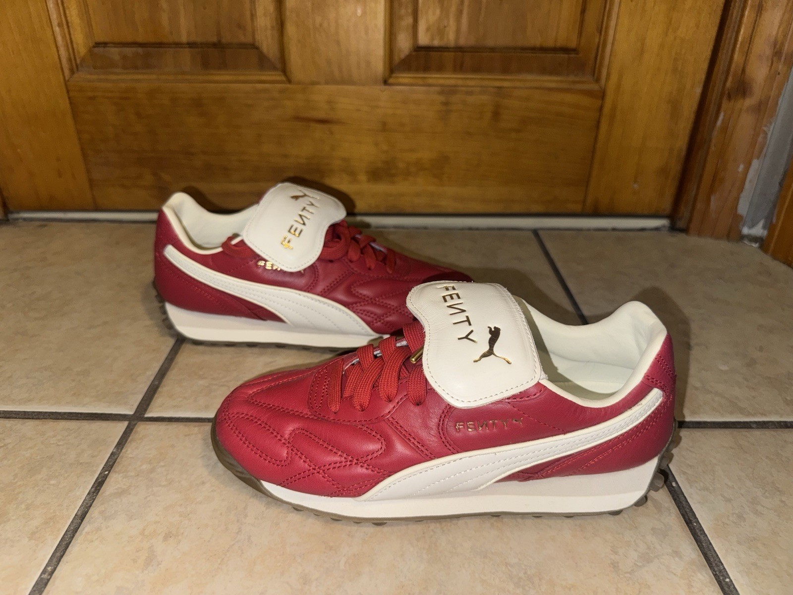 PUMA Fenty x Avanti VL Rihanna Club Red Leather Sneaker Womens Size 7 No Box