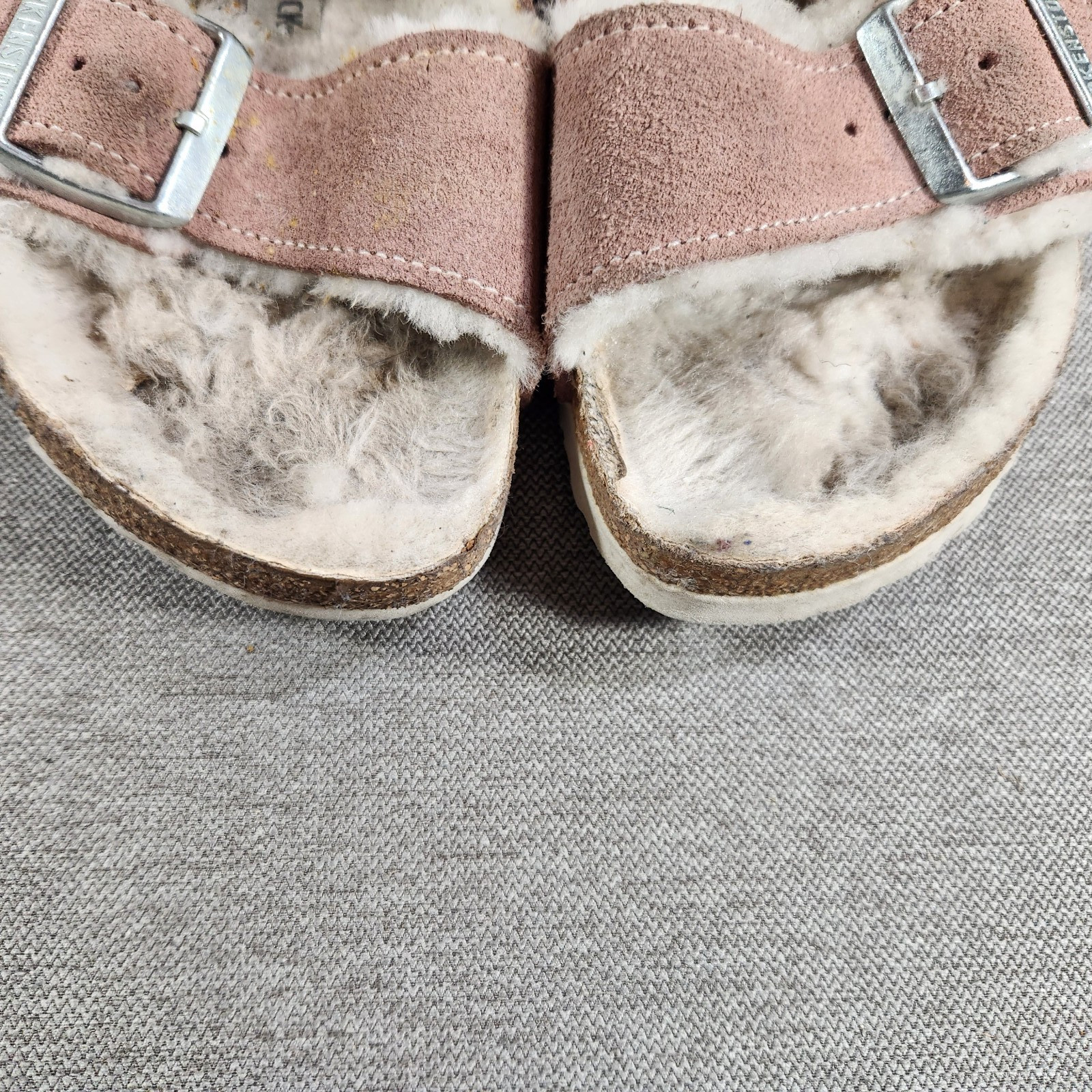 BIRKENSTOCK Arizona Shearling Pink Clay Straps Women’s Size 7 Sandals Shoes