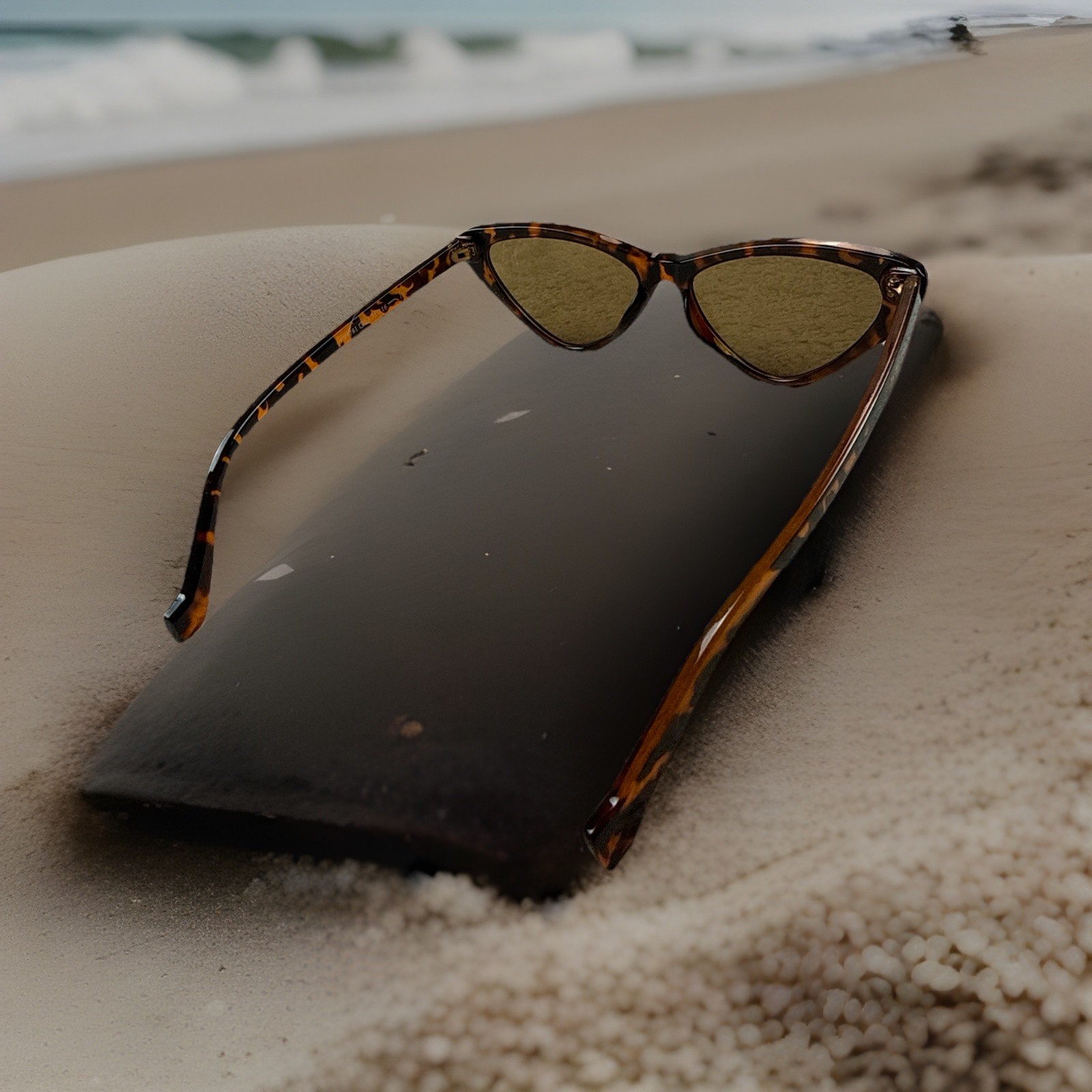 Tortoiseshell Cat Eye Sunglasses Woman Brown Lens Retro Slim Fashion UV400 Trend