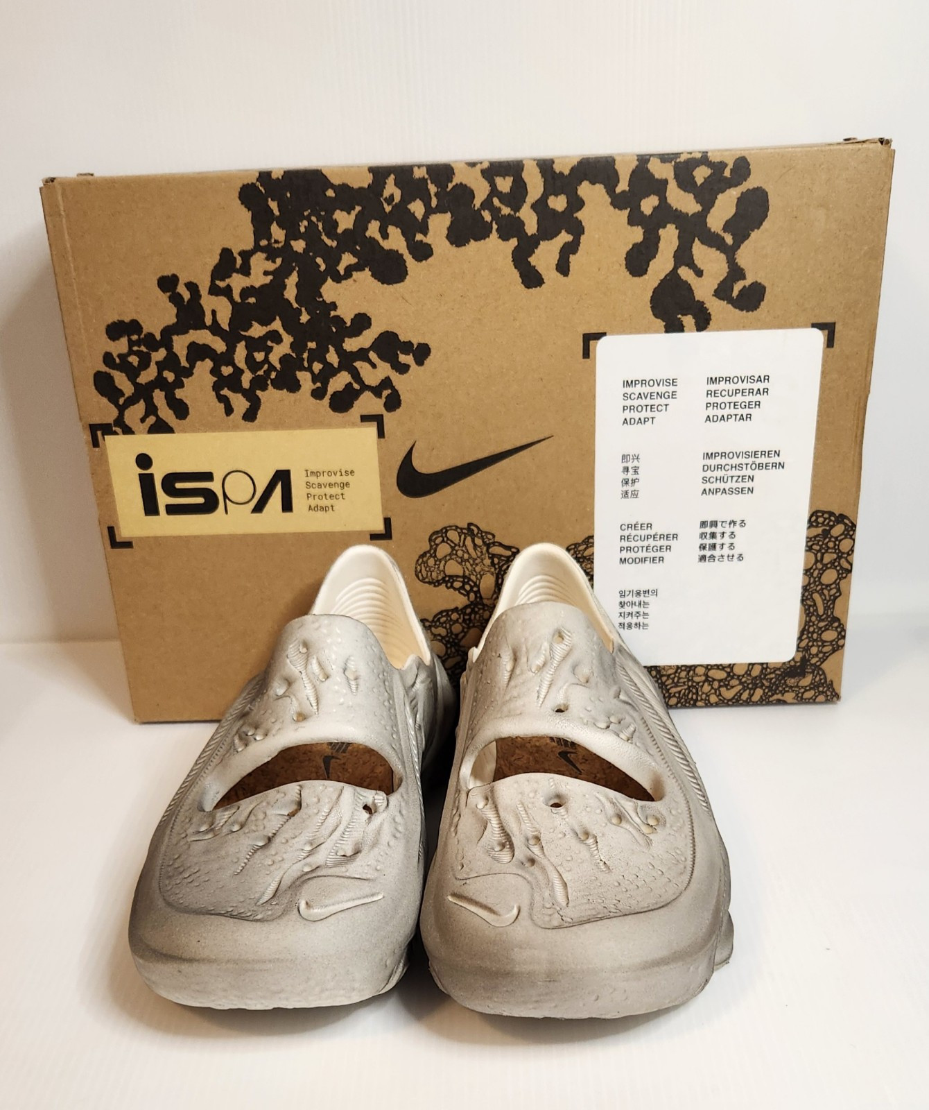 Nike ISPA Universal Nature White Sandal , Size 6 /7.5 wmns DM0886-103