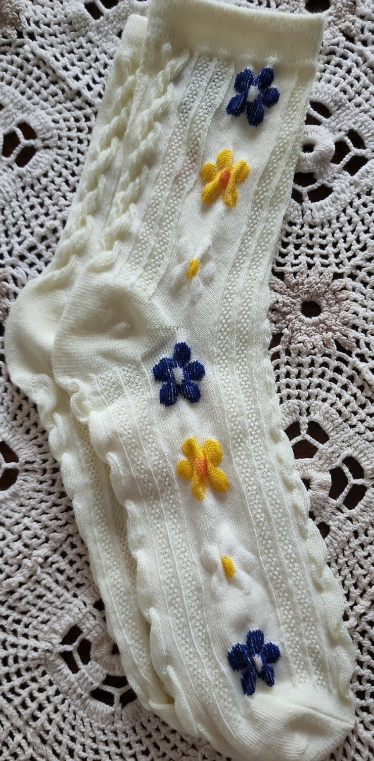 Handcrafted ~ Ivory ~ Embellished w/Multicolor Floral Design ~ Tight Knit Socks