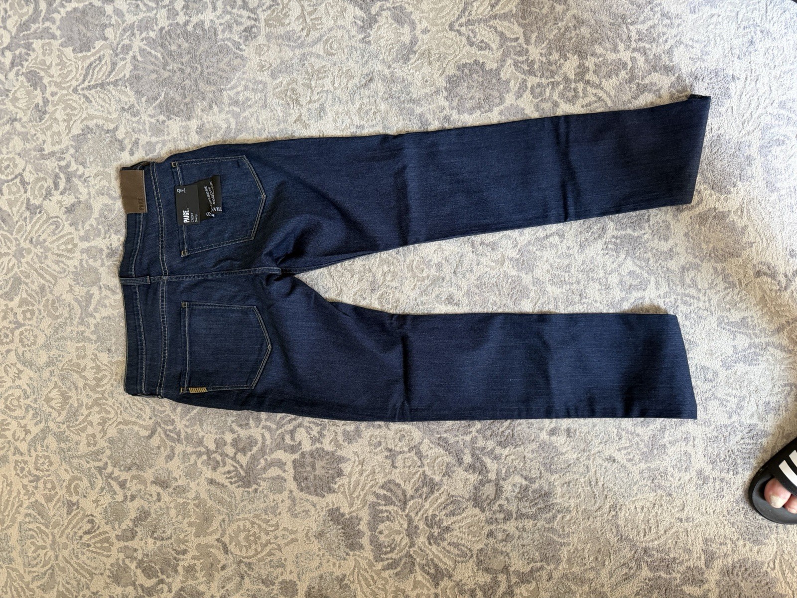 Paige Croft Kason/ Size 33/Brand New/Discontinued