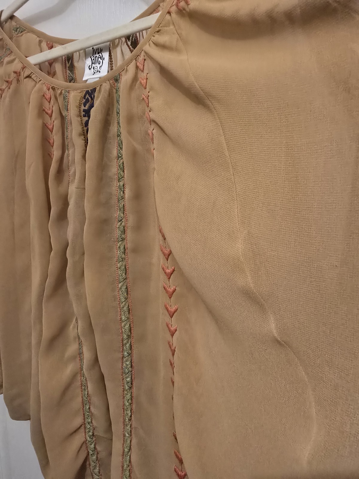 Ivy Jane Boho Embroidered Peasant Top Tan Sheer Batwing Dolman Sleeve Blouse M