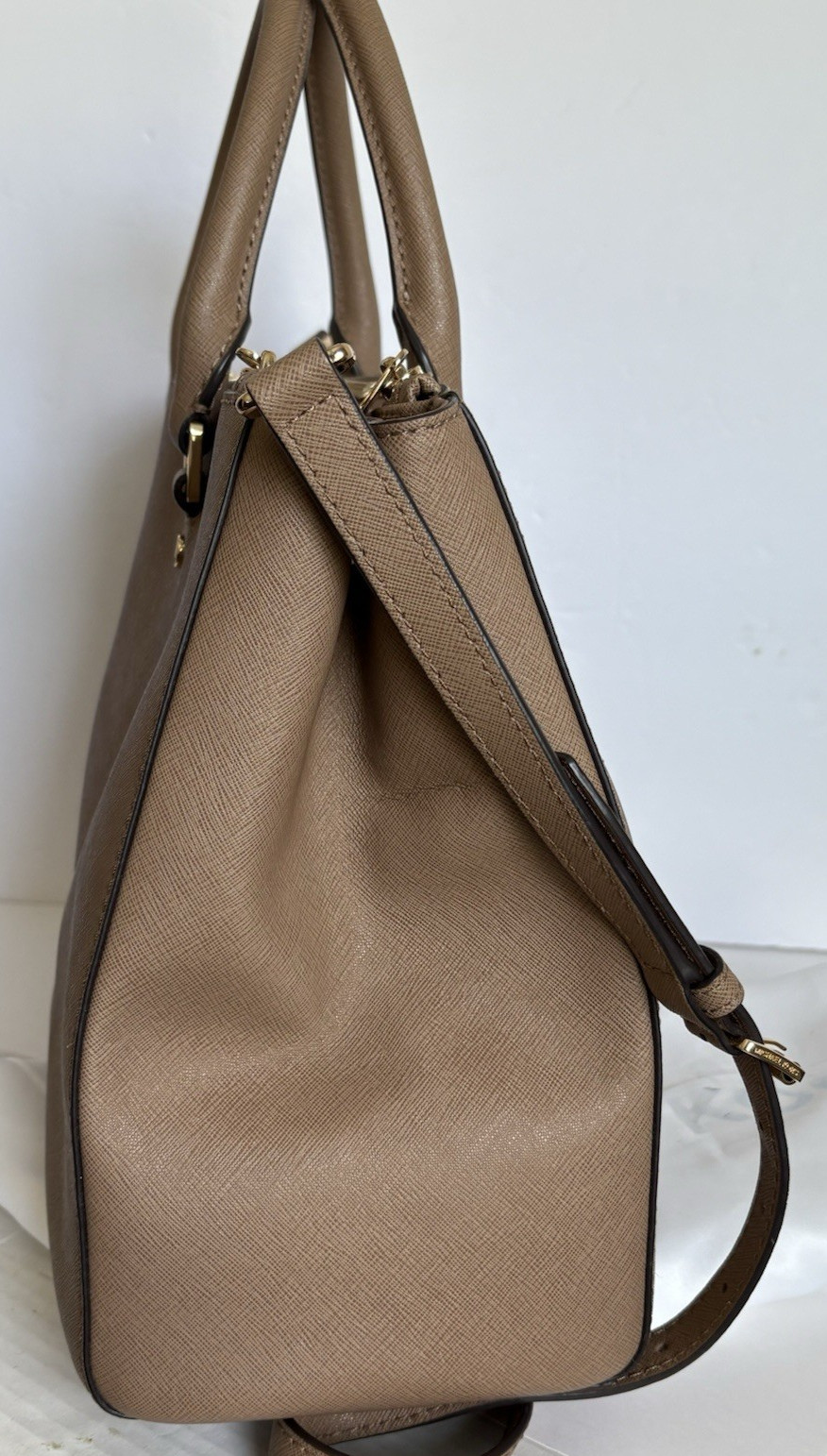 Michael Kors Savannah Saffiano Leather Large Handbag Excellent W Dust Cover Tan
