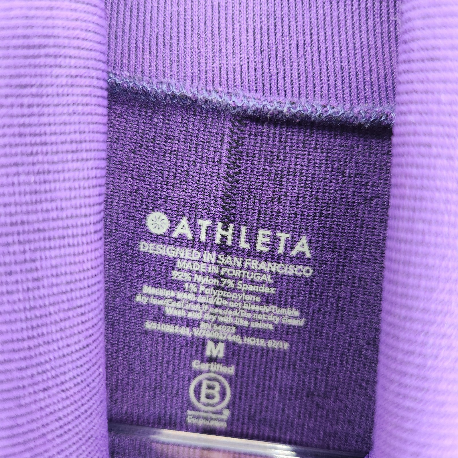 Athleta Flurry Downslope Turtleneck Top Womens Size Medium Purple Ribbed