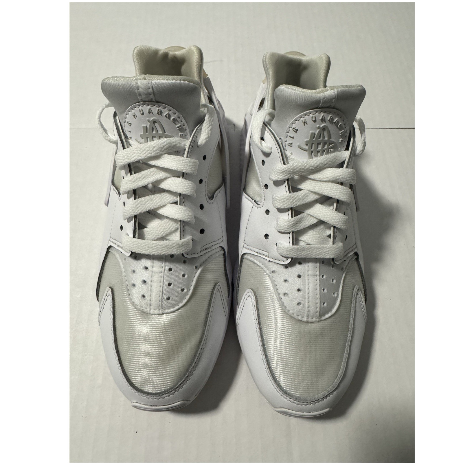 Nike Air Huarache Triple White Women’s Size 8